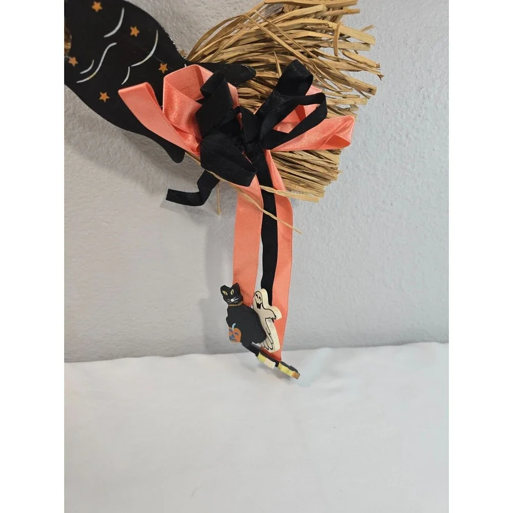 Vintage Rattan Halloween Wreath Witch By Lillian Vernon hand painted wooden